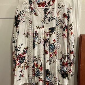 Floral Print Women's Top NWT